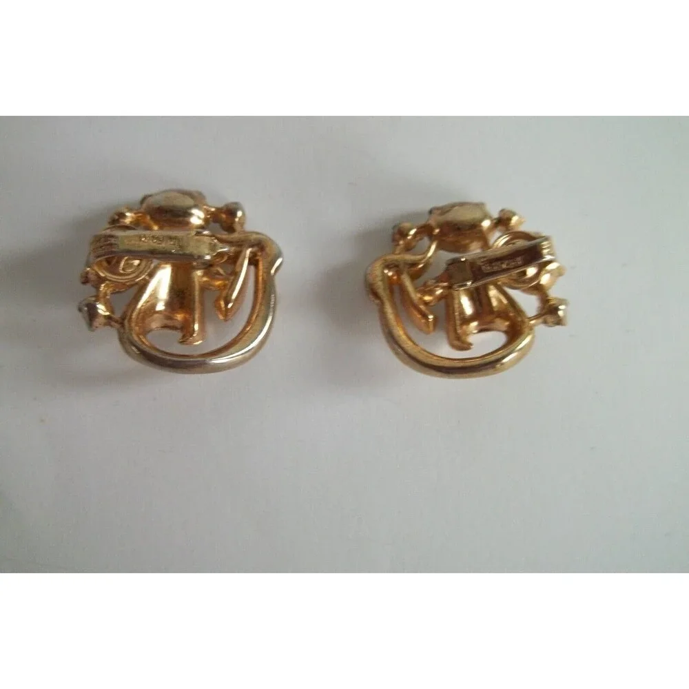 Vtg 1952 Trifari Pat Pend Goldtone Rhinestone PROMENADE Brooch Earrings